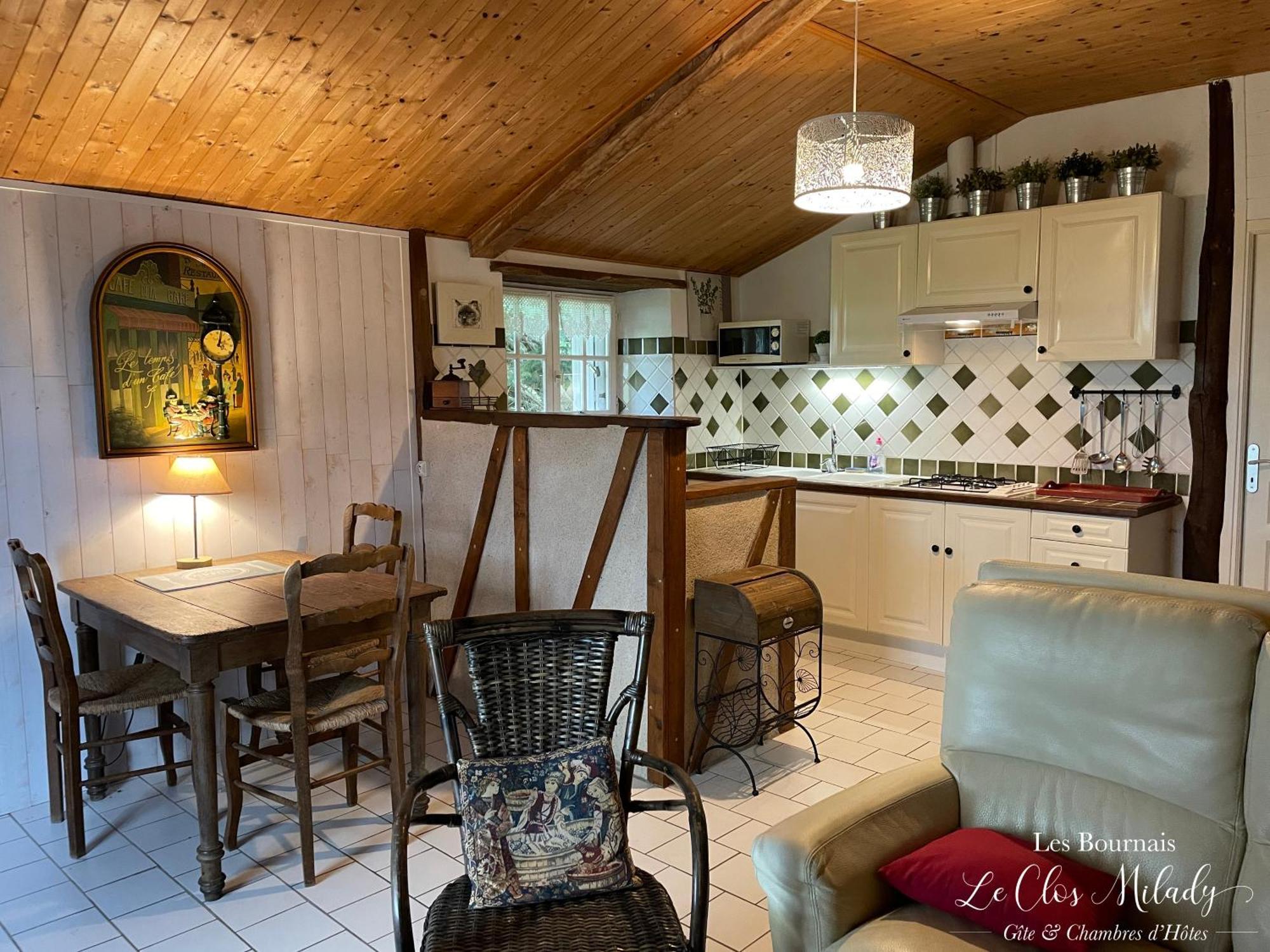 Chambres d'Hôtes Les Bournais - Le Clos Milady L'Ile-Bouchard Extérieur photo